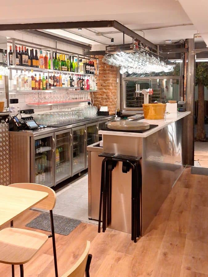 Piscolabis restaurant